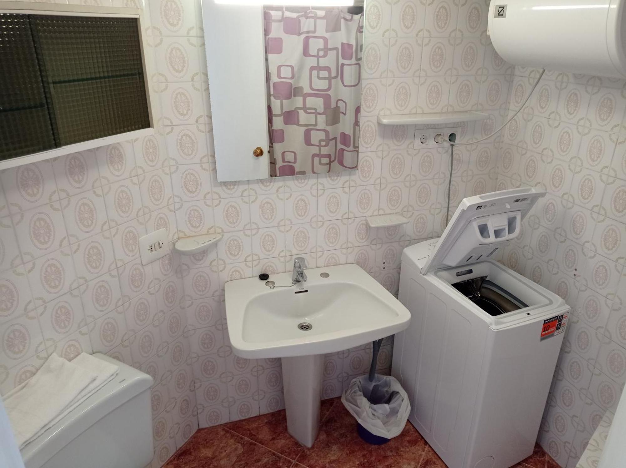 Apartamentos Bonaire 1ª Linea Wifi Solo Familias Serviplaya غانديا الغرفة الصورة