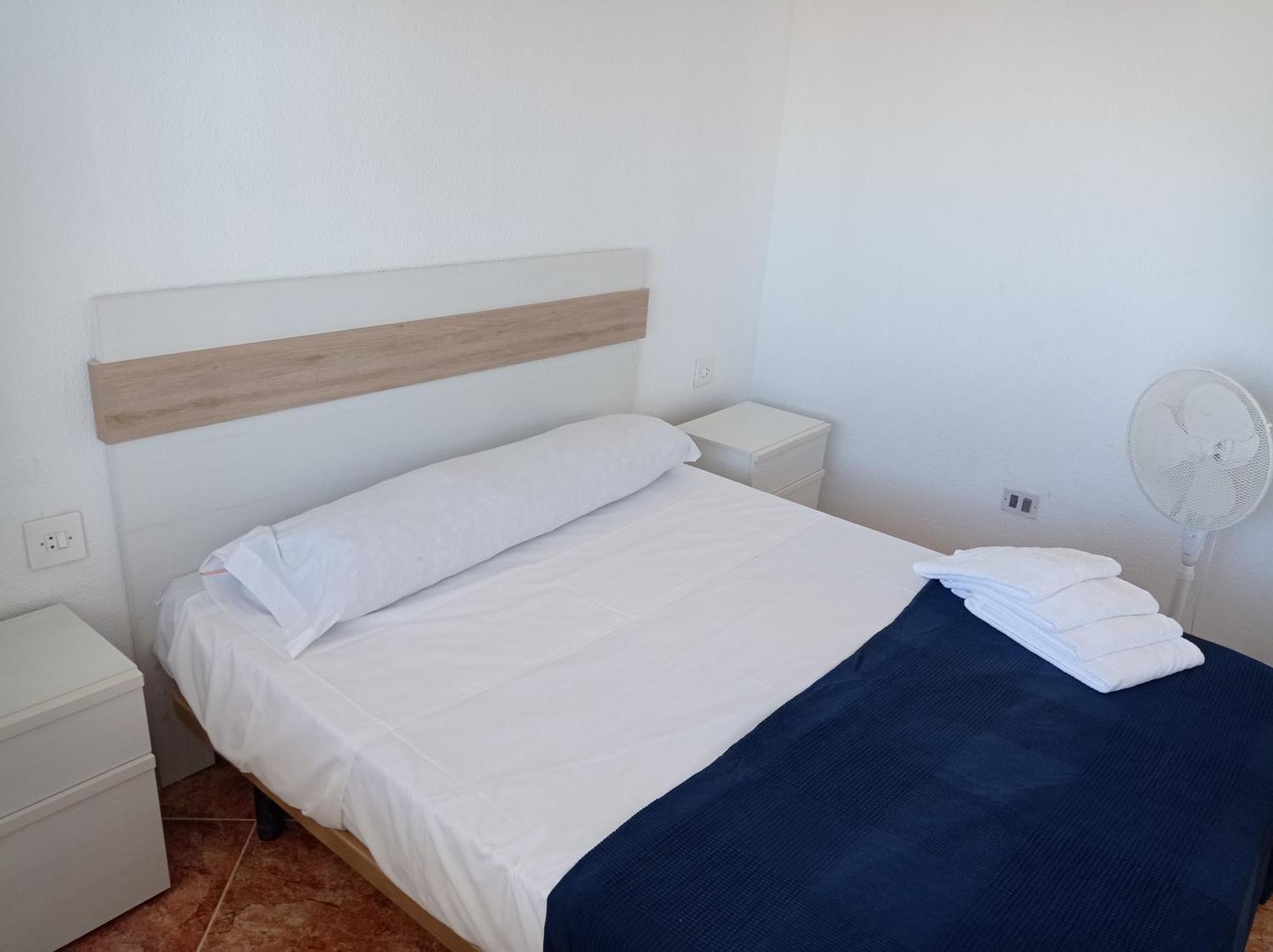 Apartamentos Bonaire 1ª Linea Wifi Solo Familias Serviplaya غانديا الغرفة الصورة